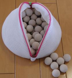 自宅のお風呂が温泉にはや代わり、機能性特殊鉱石「皇輝石」で作ったセラミックボール